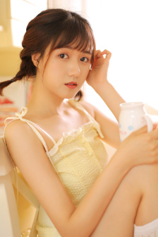 蒙娜小魔女